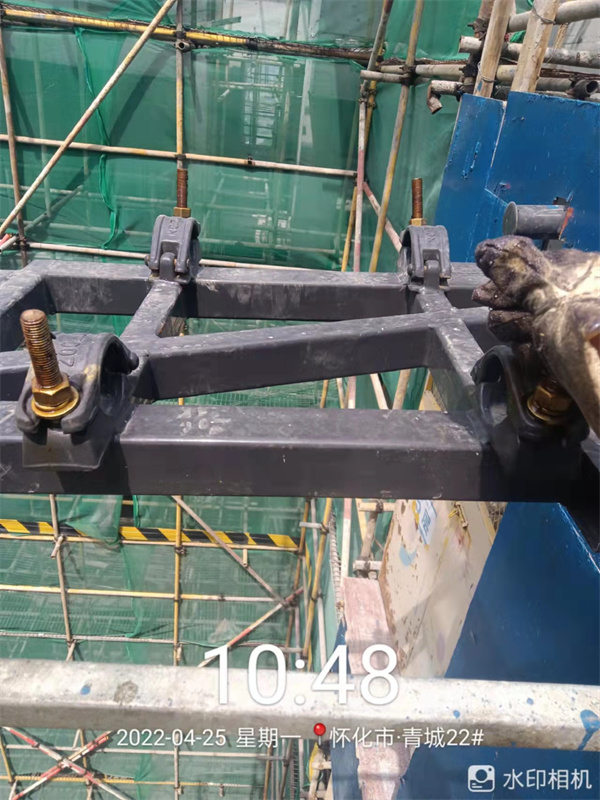 懷化市德邦工程機(jī)械有限公司,湖南建筑起重機(jī)械的租賃,湖南施工升降機(jī)租賃,湖南塔式起重機(jī)租賃 懷化市德邦工程機(jī)械有限公司,湖南建筑起重機(jī)械的租賃,湖南施工升降機(jī)租賃,湖南塔式起重機(jī)租賃